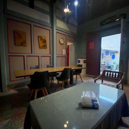 彼岸古厝民宿-包棟優先--Biiann B&B Jinning Ngoại thất bức ảnh