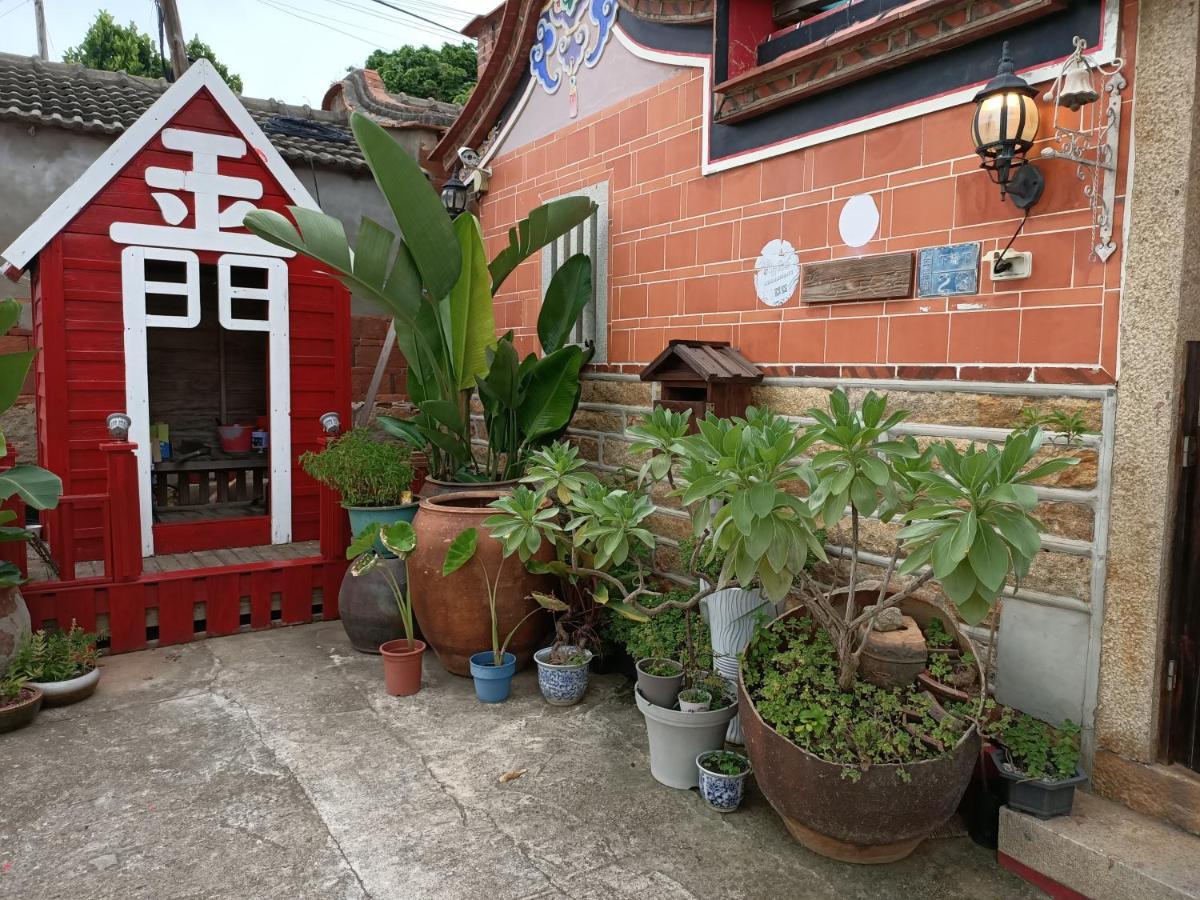彼岸古厝民宿-包棟優先--Biiann B&B Jinning Ngoại thất bức ảnh