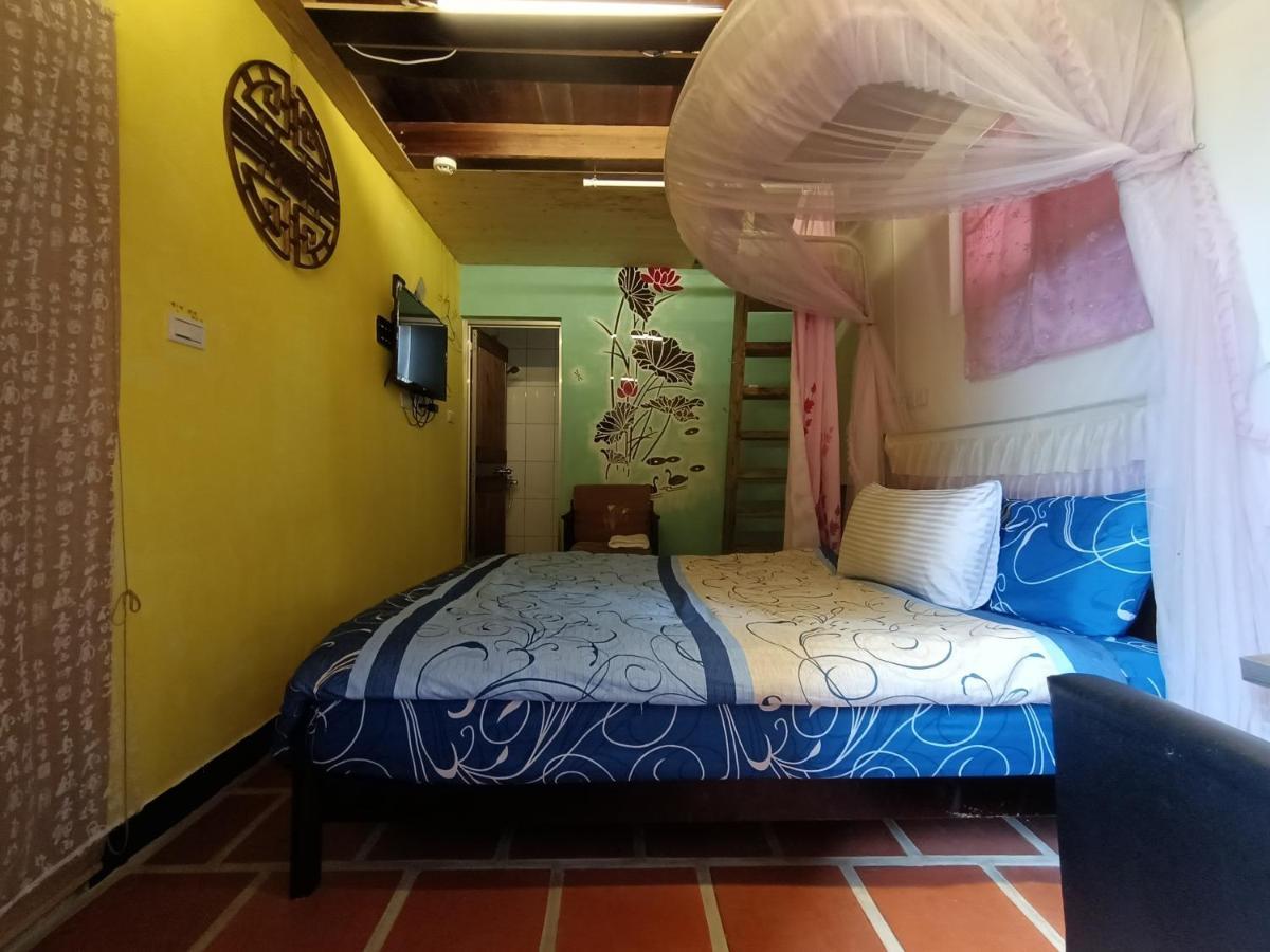 彼岸古厝民宿-包棟優先--Biiann B&B Jinning Ngoại thất bức ảnh