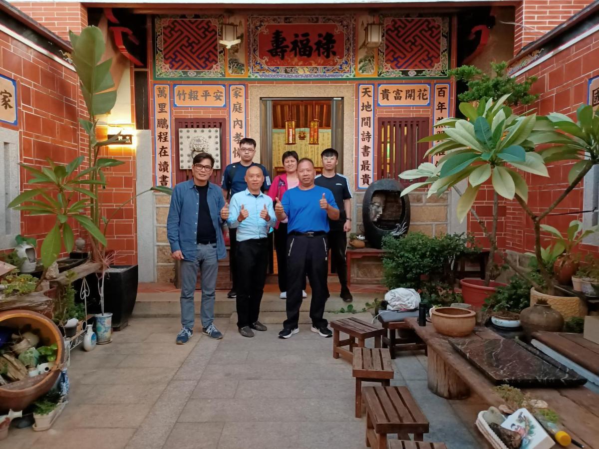 彼岸古厝民宿-包棟優先--Biiann B&B Jinning Ngoại thất bức ảnh