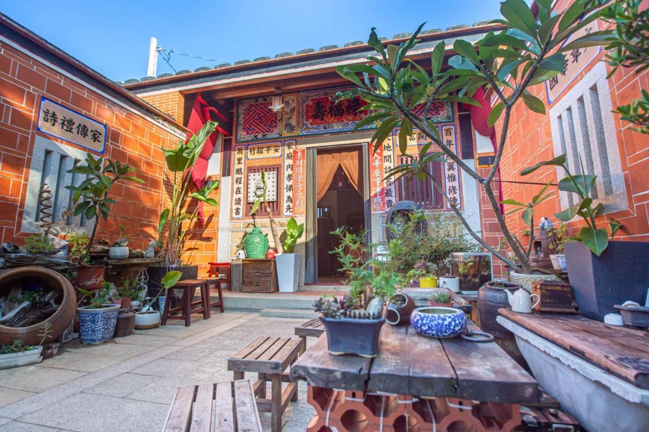 彼岸古厝民宿-包棟優先--Biiann B&B Jinning Ngoại thất bức ảnh