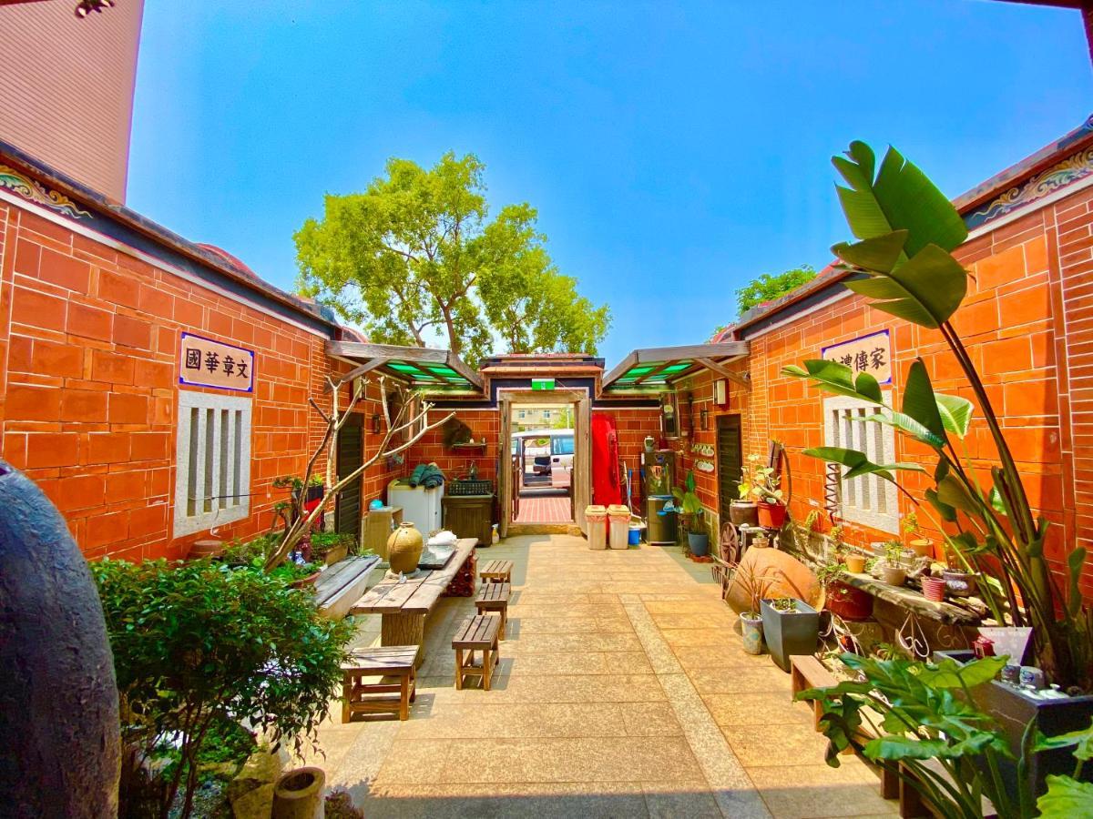 彼岸古厝民宿-包棟優先--Biiann B&B Jinning Ngoại thất bức ảnh