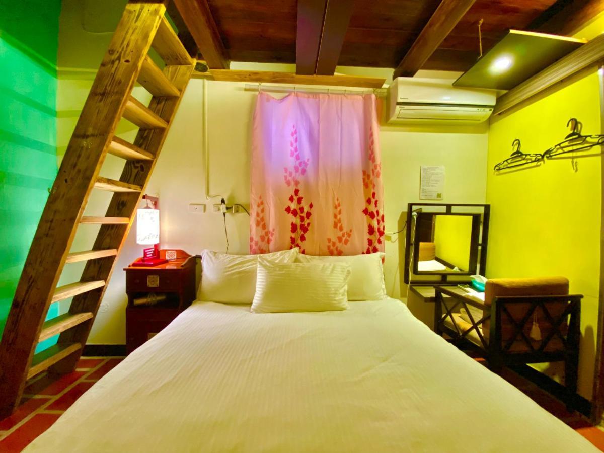 彼岸古厝民宿-包棟優先--Biiann B&B Jinning Ngoại thất bức ảnh