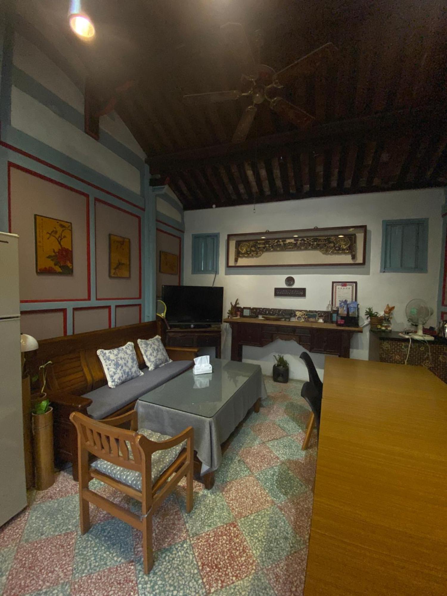 彼岸古厝民宿-包棟優先--Biiann B&B Jinning Ngoại thất bức ảnh