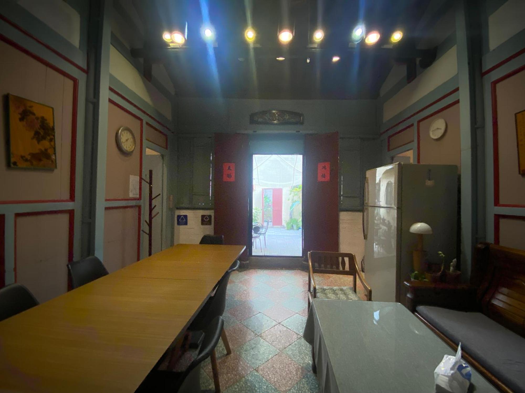 彼岸古厝民宿-包棟優先--Biiann B&B Jinning Ngoại thất bức ảnh