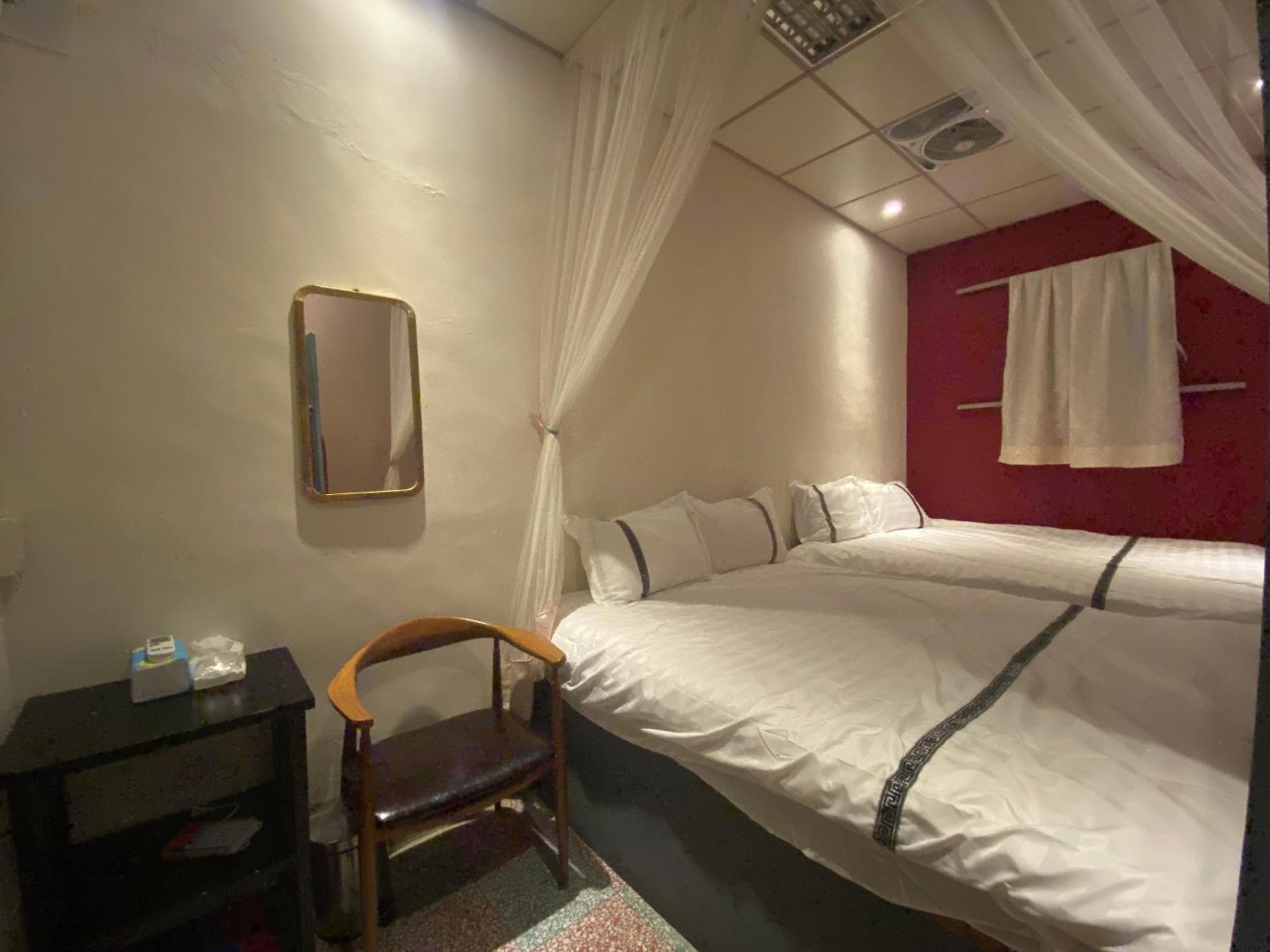 彼岸古厝民宿-包棟優先--Biiann B&B Jinning Ngoại thất bức ảnh